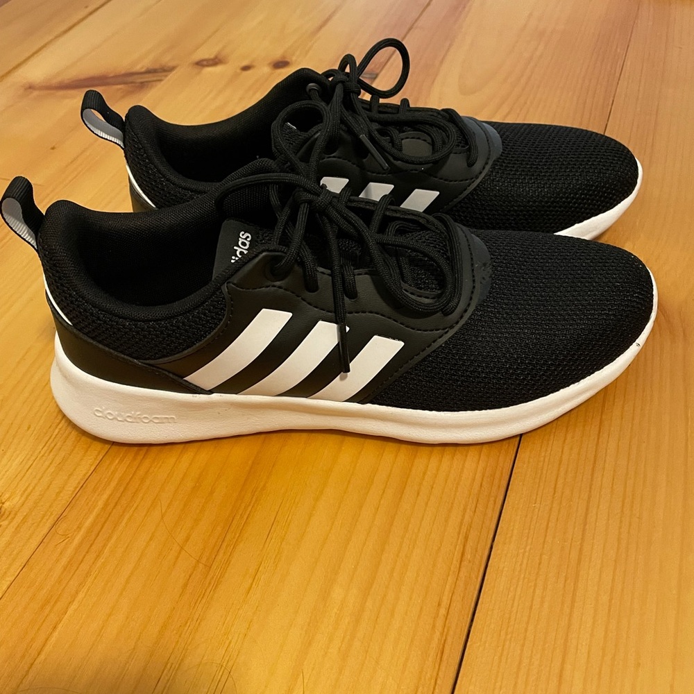Womens adidas sneakers size 8
